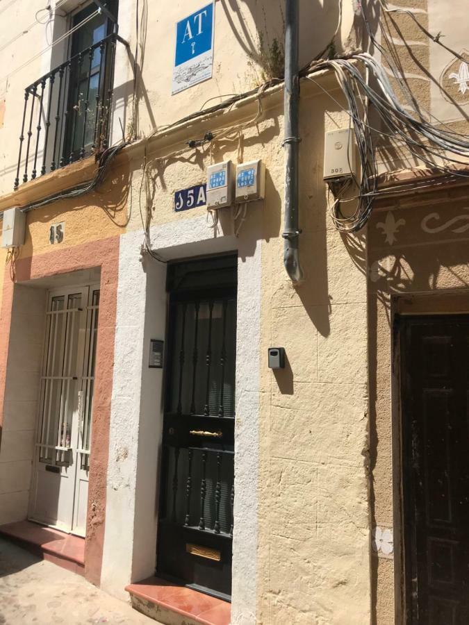 Apartamento Atrapasuenos Caceres Luaran gambar